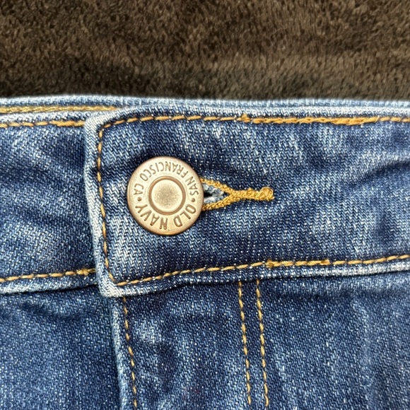 Old Navy Frayed Hem Denim Mini Skirt - Blue - Picture 2 of 6